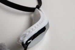 Arena - Air Speed Mirror Goggle - Silver/White C102 -Swim and Beyond arena air speed mirror goggle silver white 10