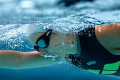 Arena - Cobra Tri Swipe Mirror Triathlon Goggles - Silver/Black -Swim and Beyond arena cobra tri swipe mirror triathlon goggles silver black 7