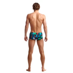 Funky Trunks - Jungle Line Mens Classic Trunks 8 Funky Trunks - Jungle Line Mens Classic Trunks -Swim and Beyond funky trunks jungle lime classic mens trunks 3