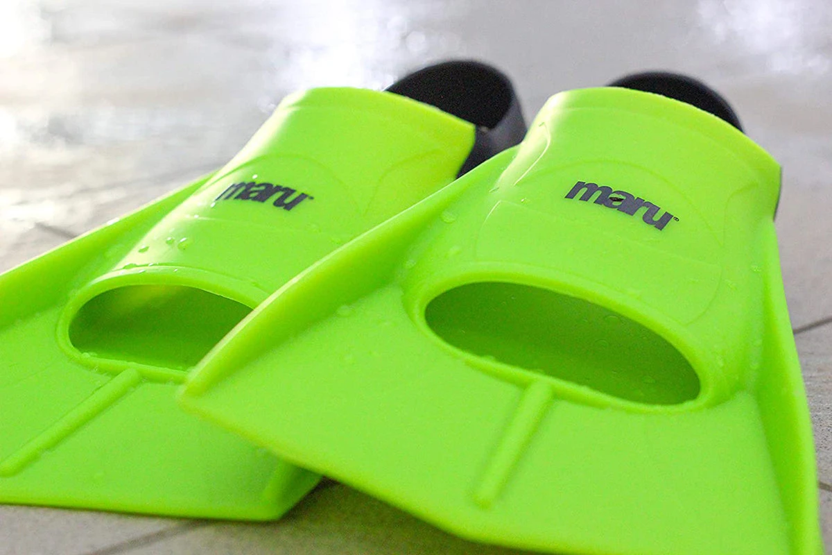 Maru - "New" Training Fins / Flippers - Neon Lime/Black 7 Maru - "New" Training Fins / Flippers - Neon Lime/Black - Image 7