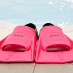 Maru - "New" Training Fins / Flippers - Neon Pink/Black -Swim and Beyond maru new training fins flippers neon pink black 6