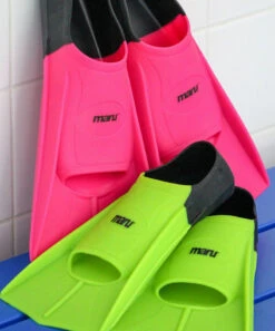 Maru - "New" Training Fins / Flippers - Neon Pink/Black -Swim and Beyond maru new training fins flippers neon pink black 7