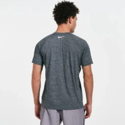 Nike - Heather Tilt Short Sleeve Hydroguard (Black) 13 Nike - Heather Tilt Short Sleeve Hydroguard (Black) -Swim and Beyond nike heather tilt short sleeve hydroguard black 7