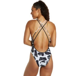 Nike - Hydrastrong Multiple Print Spiderback One Piece (Black) -Swim and Beyond nike hydrastrong multiple print spiderback one piece black 1 3