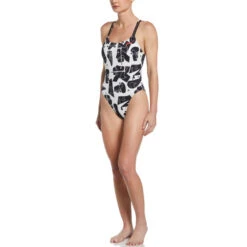 Nike - Hydrastrong Multiple Print Spiderback One Piece (Black) -Swim and Beyond nike hydrastrong multiple print spiderback one piece black 1 7