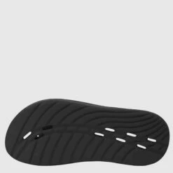 Speedo - Adults Female Slides - Black -Swim and Beyond speedo adults female slides black 3