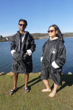 Wave Hawaii - Biso Sherpah Storm Poncho -Swim and Beyond wave hawaii biso sherpah storm poncho 11