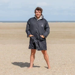 Wave Hawaii - Biso Storm Poncho 13 Wave Hawaii - Biso Storm Poncho -Swim and Beyond wave hawaii biso storm poncho 4