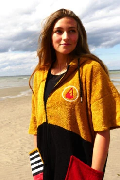 Wave Hawaii - Dusty Zip Poncho -Swim and Beyond wave hawaii dusty zip poncho 12