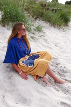 Wave Hawaii - Flow Poncho -Swim and Beyond wave hawaii flow poncho 11