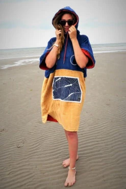 Wave Hawaii - Flow Poncho -Swim and Beyond wave hawaii flow poncho 9