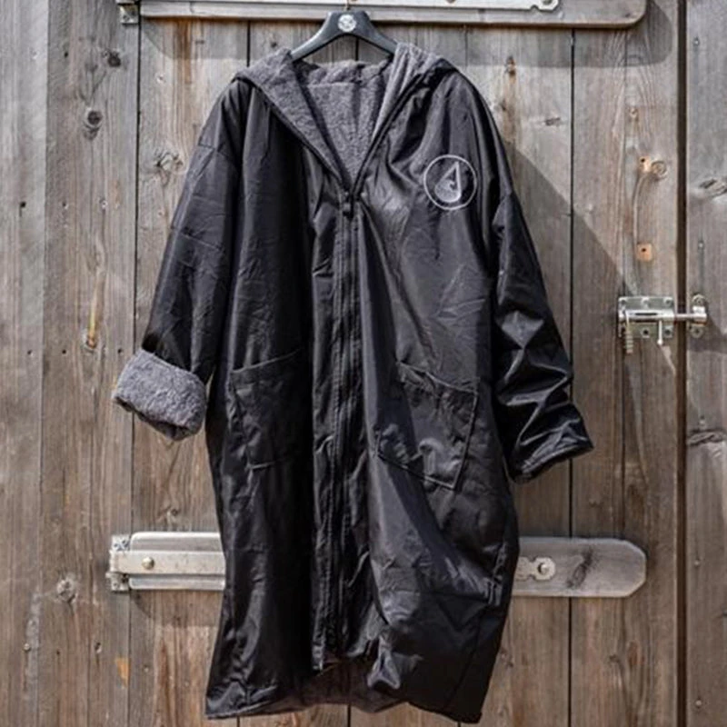 Wave Hawaii - Jety Storm Poncho 2 Wave Hawaii - Jety Storm Poncho - Image 2