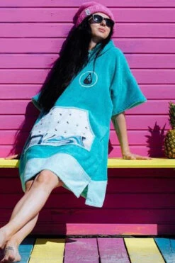 Wave Hawaii - Liz Poncho -Swim and Beyond wave hawaii liz poncho 11