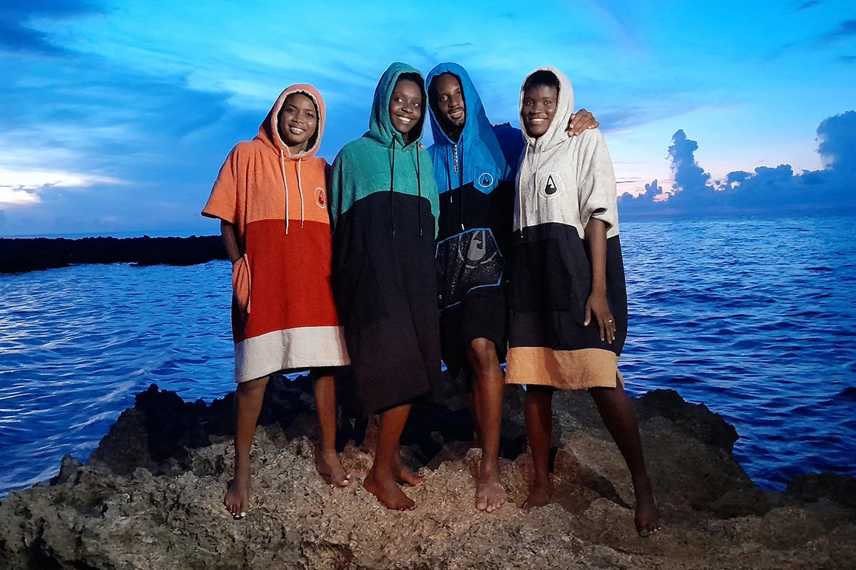 Wave Hawaii - Move Poncho 12 Wave Hawaii - Move Poncho - Image 12