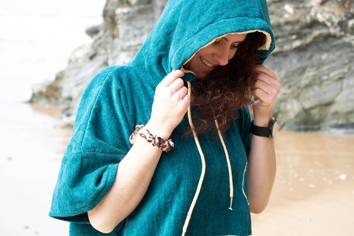 Wave Hawaii - Petrol Poncho 13 Wave Hawaii - Petrol Poncho - Image 13