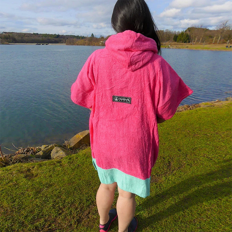 Wave Hawaii - Pink Wave Poncho 4 Wave Hawaii - Pink Wave Poncho - Image 4