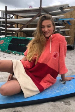 Wave Hawaii - Seta Poncho 31 Wave Hawaii - Seta Poncho -Swim and Beyond wave hawaii seta poncho 12