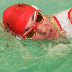 Zone3 - Attack Polarised Goggle - Red/White -Swim and Beyond zone3 attack goggle polarised red white 4