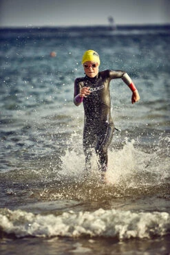 Zone3 - Kids Adventure Triathlon Wetsuit -Swim and Beyond zone3 kids adventure triathlon wetsuit 6