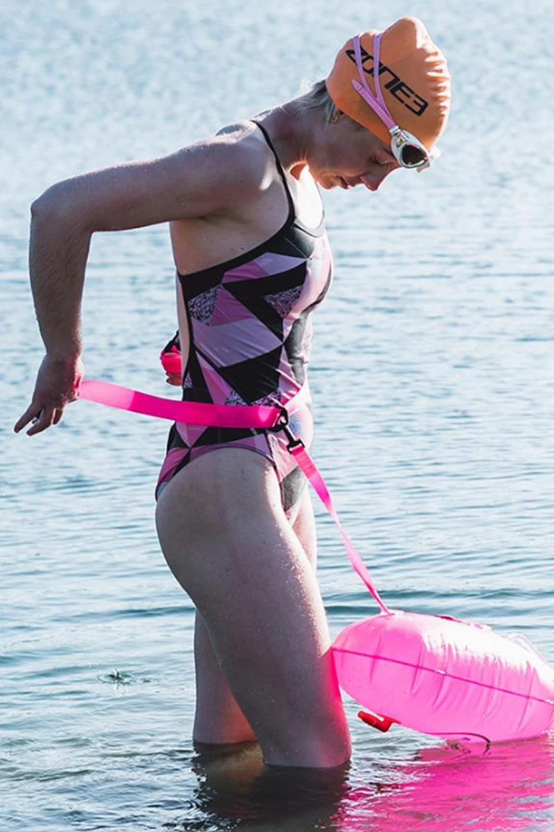 Zone3 - Swim Safety Buoy/Tow Float - Neon Pink 4 Zone3 - Swim Safety Buoy/Tow Float - Neon Pink - Image 4