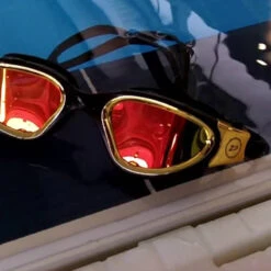 Zone3 - Vapour Polarized Goggle - Black/Gold -Swim and Beyond zone3 vapour goggle polarized black gold 7